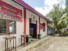 OYO Homes 91148 Homesstay Desa Wisata Bahoi Near Ekowisata Mangrove De