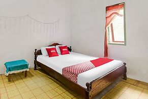 OYO Homes 91148 Homesstay Desa Wisata Bahoi Near Ekowisata Mangrove De