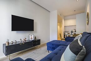 Milan Luxury Gem-hosted by Sweetstay