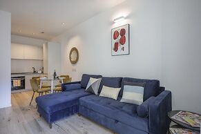 Milan Luxury Gem-hosted by Sweetstay