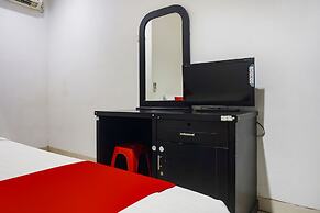 OYO 91257 Royani Residence