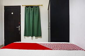 OYO 91257 Royani Residence