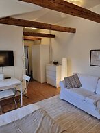 Stockholm City Chic-1-bedroom Loft for 3