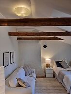 Stockholm City Chic-1-bedroom Loft for 3
