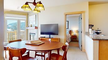 Sunstone #231 2 Bedroom Condo by RedAwning