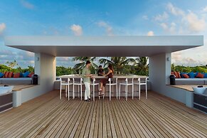 RAAYA By Atmosphere  with Free Transfers