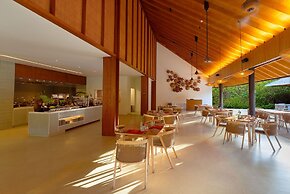 RAAYA By Atmosphere  with Free Transfers