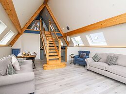 Hill Radnor - The Sheepfold