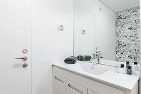 Bat Yam Luxury with Terrace & Sea View