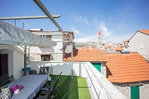 Stone house Lino Trogir