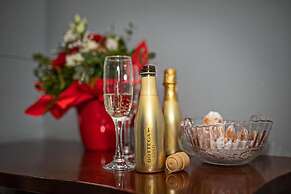 Theatre Luxury Rooms