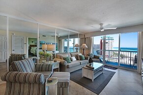 Pelican Beach 1014 2 Bedroom Condo by Pelican Beach Management