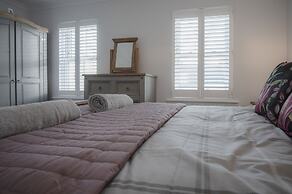 Ty Melyn - 2 Bedroom Cottage - Tenby