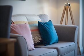 Ty Melyn - 2 Bedroom Cottage - Tenby