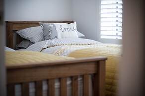 Ty Melyn - 2 Bedroom Cottage - Tenby