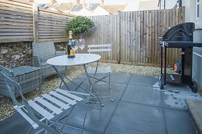 Ty Melyn - 2 Bedroom Cottage - Tenby