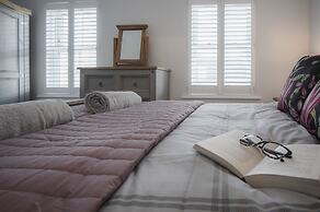 Ty Melyn - 2 Bedroom Cottage - Tenby