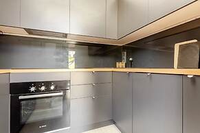 Design Spacious Loft in Navigli - Hosted by Sweetstay