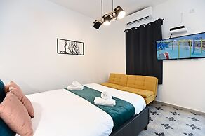 YalaRent Bazelet Apartments