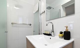 YalaRent Bazelet Apartments