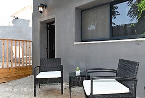 YalaRent Bazelet Apartments