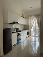Short Term Apartment in Colombo City