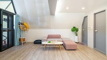 Gapyeong Iseom Poolvilla Pension