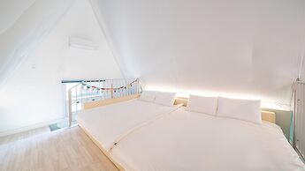 Gapyeong Iseom Poolvilla Pension