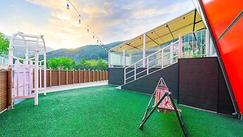 Gapyeong Iseom Poolvilla Pension