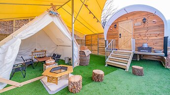 Gapyeong Iseom Poolvilla Pension