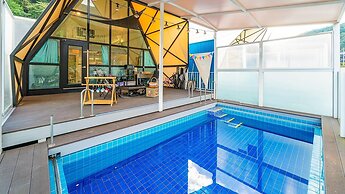 Gapyeong Iseom Poolvilla Pension
