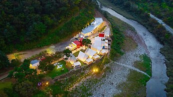 Gapyeong Iseom Poolvilla Pension