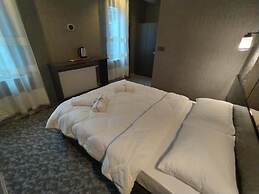 Espinas Taksim Hotel