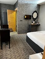 Espinas Taksim Hotel