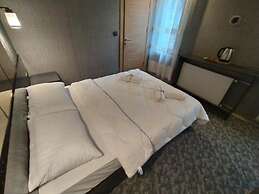 Espinas Taksim Hotel