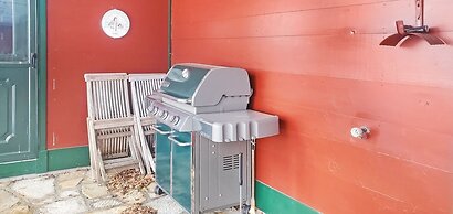 Old Orchard House Brought to you by GetAway Vacations