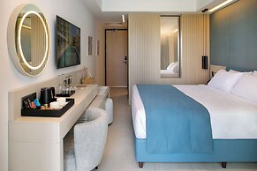 Mercure Larnaca Beach Resort