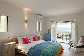 Villa Christianna - Magnificent 4 bed Villa