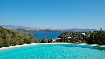 Villa Christianna - Magnificent 4 bed Villa