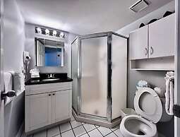 Pelican Beach 0404 1 Bedroom Condo by Pelican Beach Management