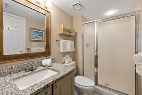 Pelican Beach 0815 2 Bedroom Condo by Pelican Beach Management