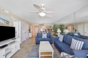 Pelican Beach 0815 2 Bedroom Condo by Pelican Beach Management