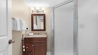 Pelican Beach 0908 1 Bedroom Condo by Pelican Beach Management