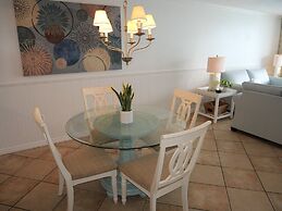 Pelican Beach 0212 2 Bedroom Condo by Pelican Beach Management