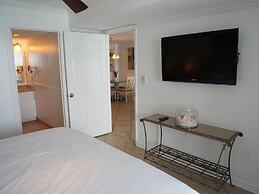 Pelican Beach 0212 2 Bedroom Condo by Pelican Beach Management