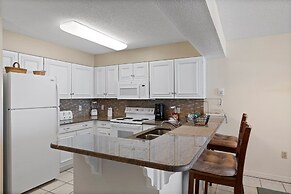 Pelican Beach 0515 2 Bedroom Condo by Pelican Beach Management