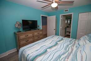 Pelican Beach 1110 1 Bedroom Condo by Pelican Beach Management