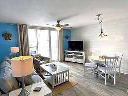 Pelican Beach 1110 1 Bedroom Condo by Pelican Beach Management