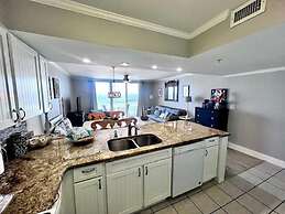 Pelican Beach 0807 1 Bedroom Condo by Pelican Beach Management