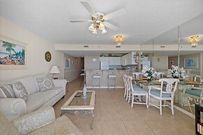 Pelican Beach 1202 1 Bedroom Condo by Pelican Beach Management